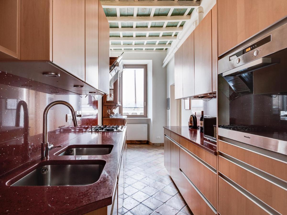 Pantheon Enchanting Luxury Apartment Рим Екстериор снимка